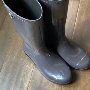 Ugg tall rain boots